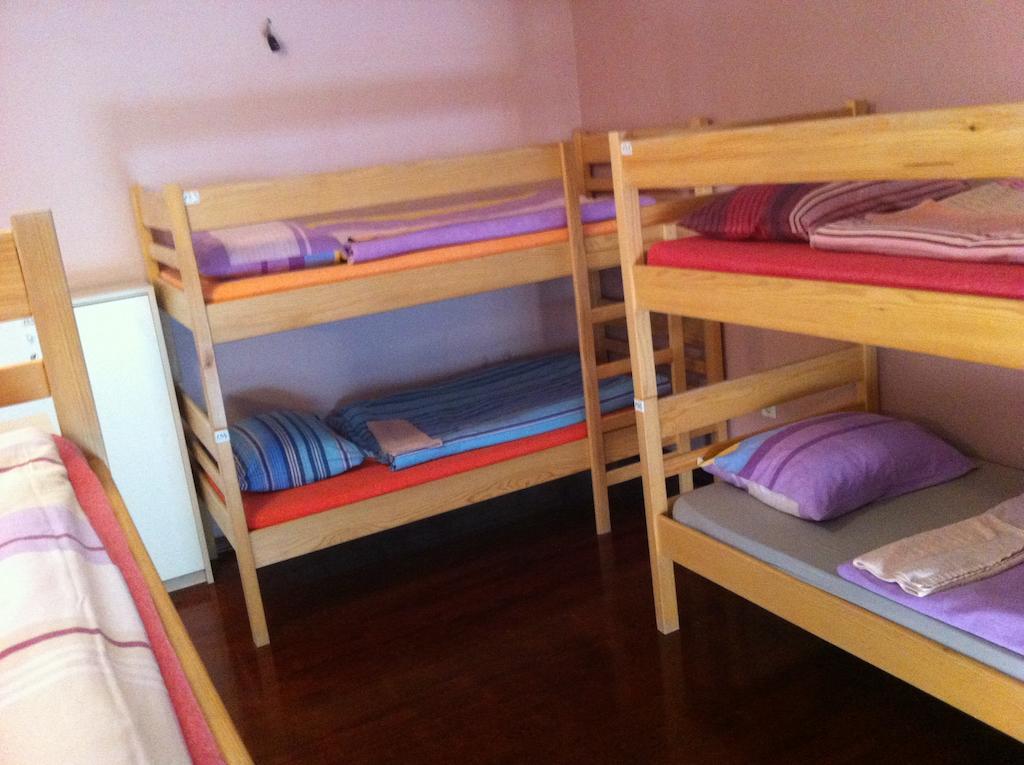 The Wallaby House Hostel Zagreb Rum bild