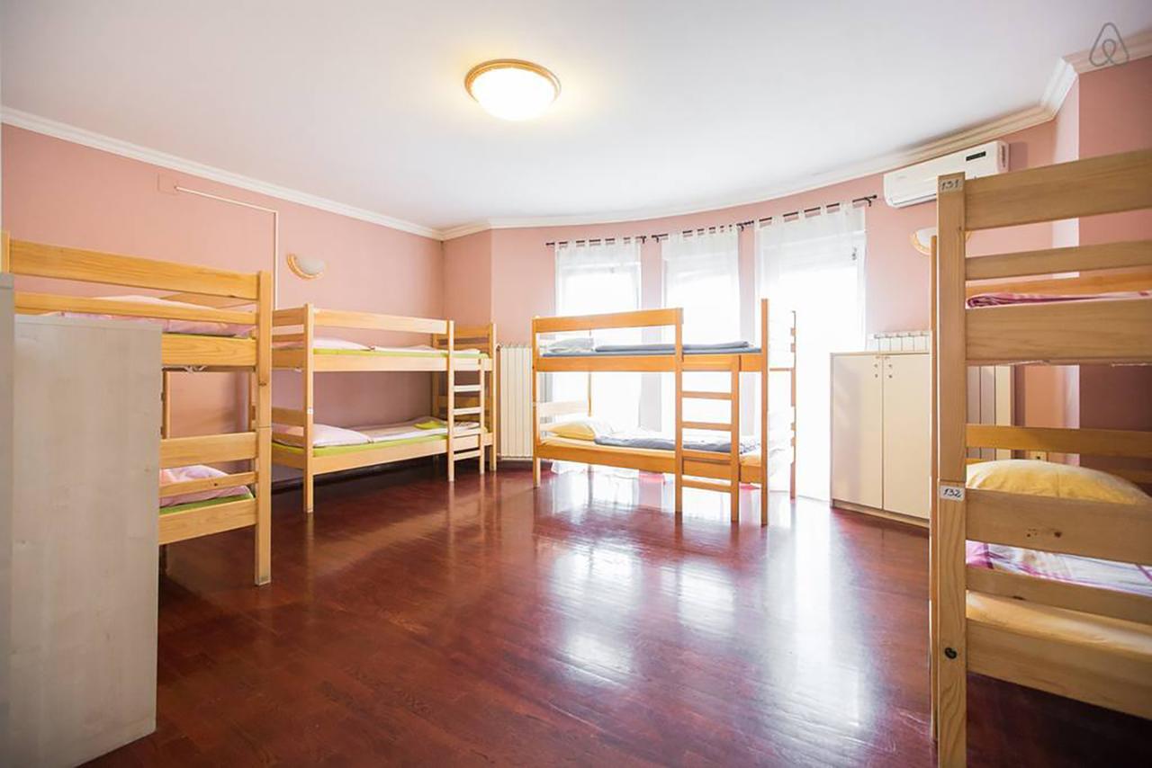 The Wallaby House Hostel Zagreb Exteriör bild